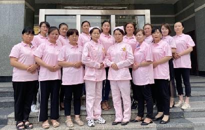 武汉炎黄职校第263期母婴护理师-月嫂-培训班合影